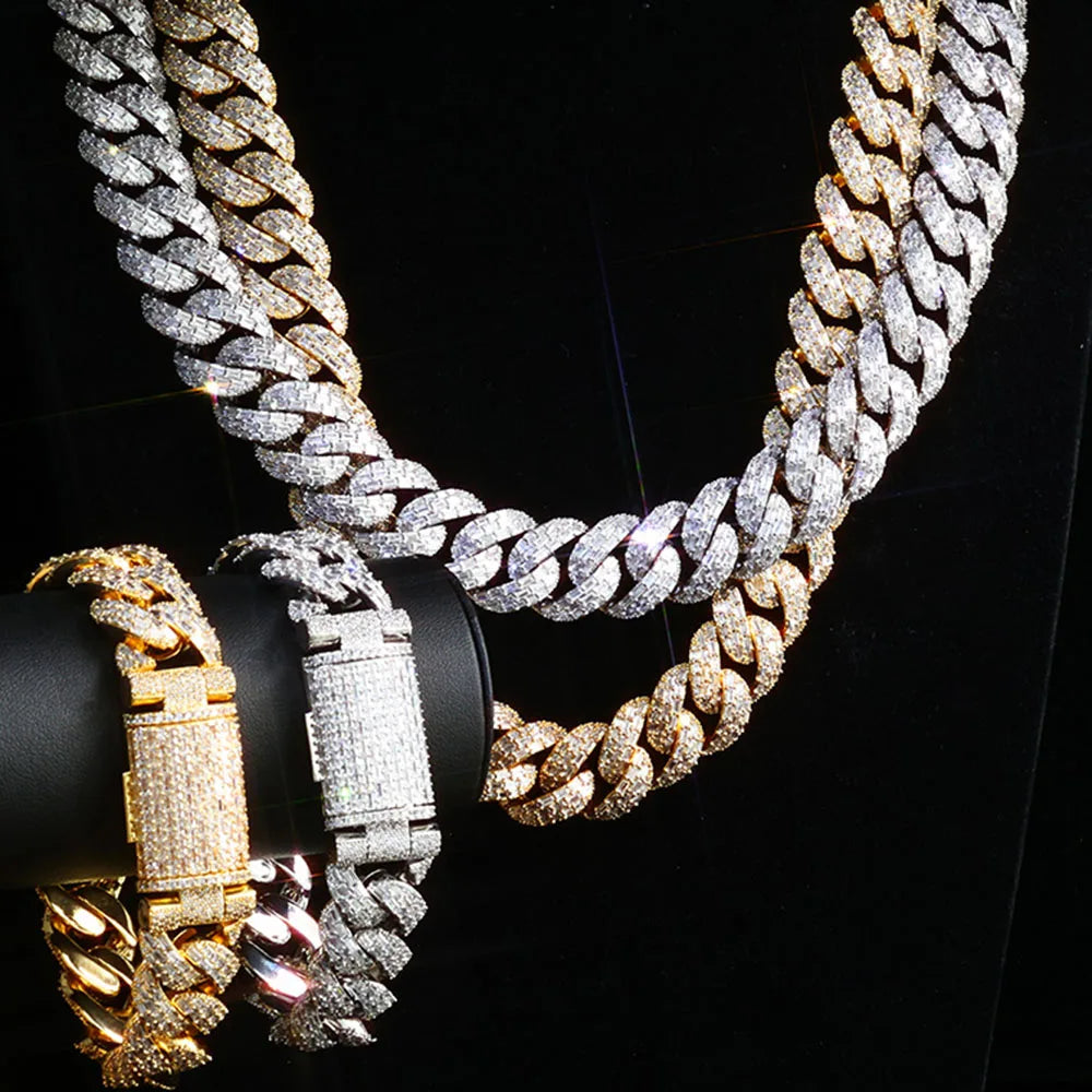 ROYALE CUBAN – 20mm Baguette Necklace